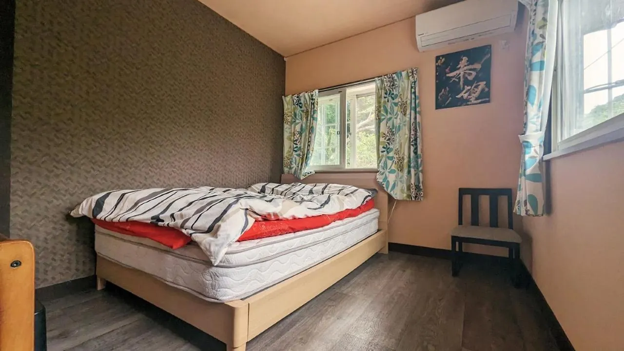 Guest House Edge Hakone 0*,  Japan